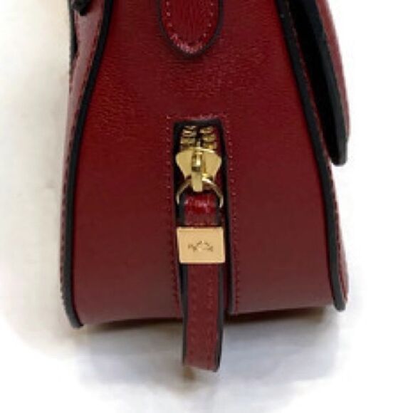 CARPISA RED Faux Leather Mini Shoulder Handbag NWOT - Picture 7 of 10